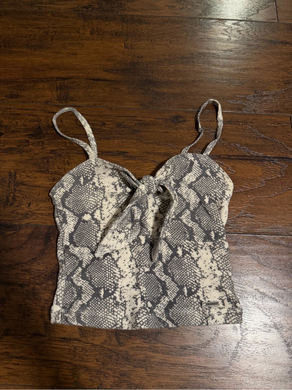 Hollister Snake Print Tie-Front Cami Top in Cream and Gray